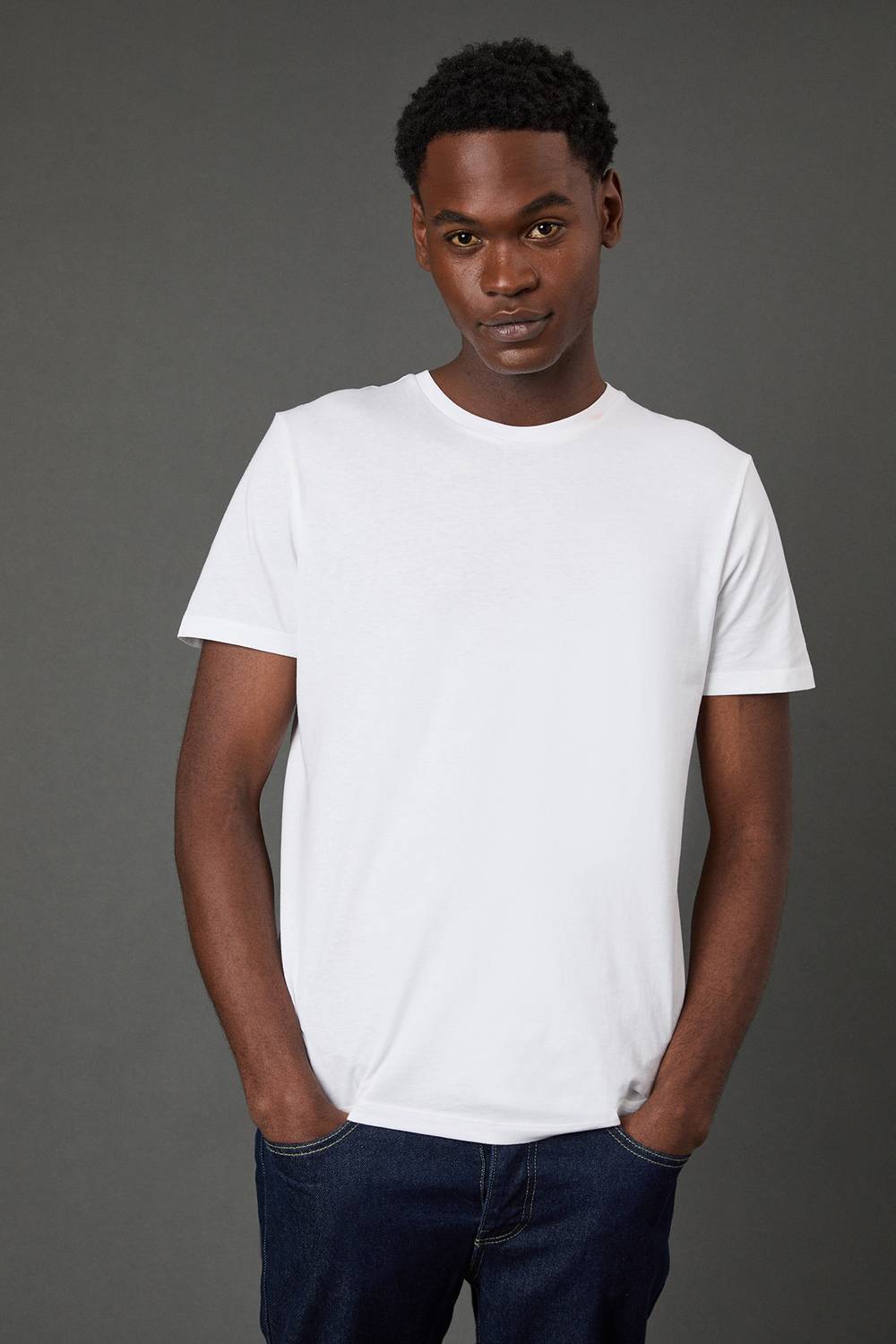 bbb04683_white_xl