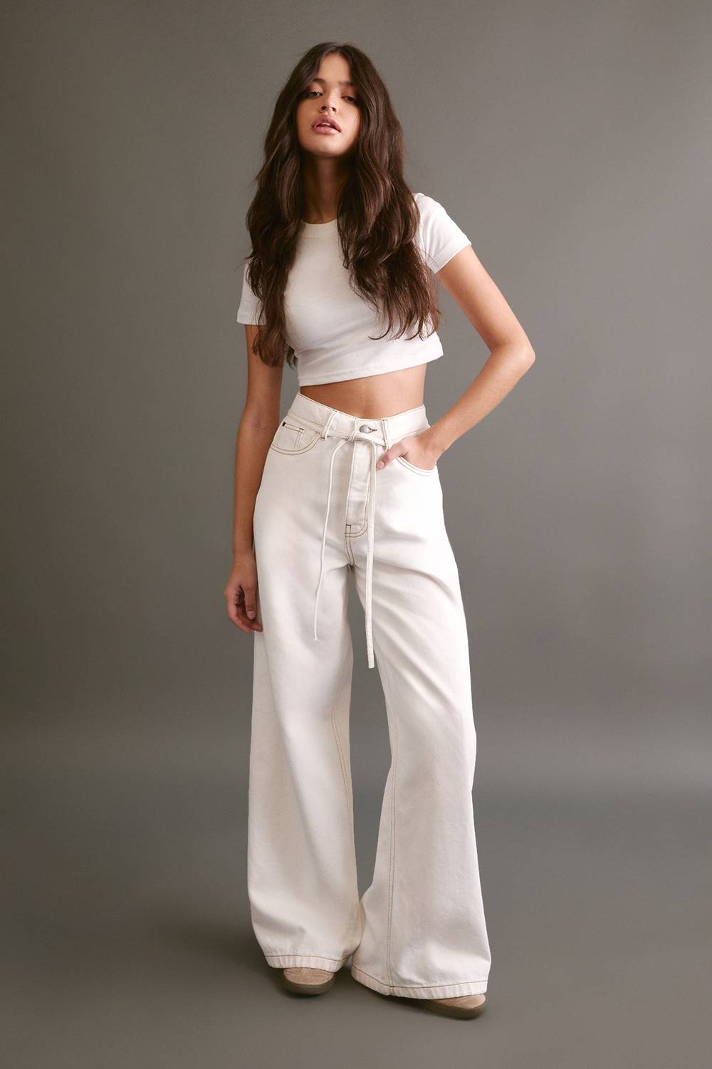 bgg25163_white_xl
