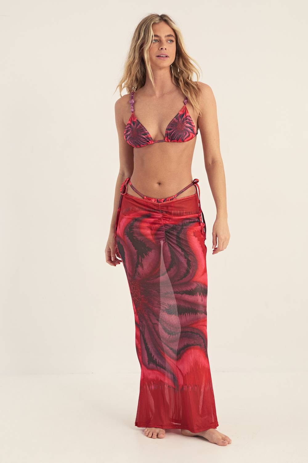 bgg27895_red_xl