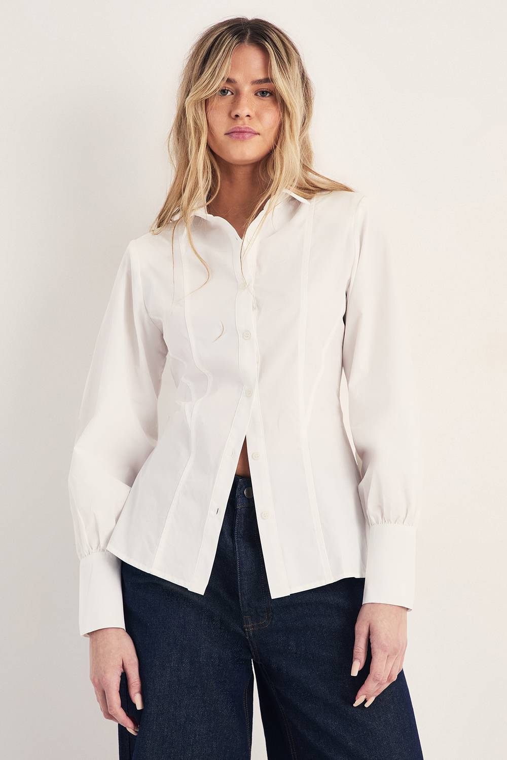 bgg28058_white_xl