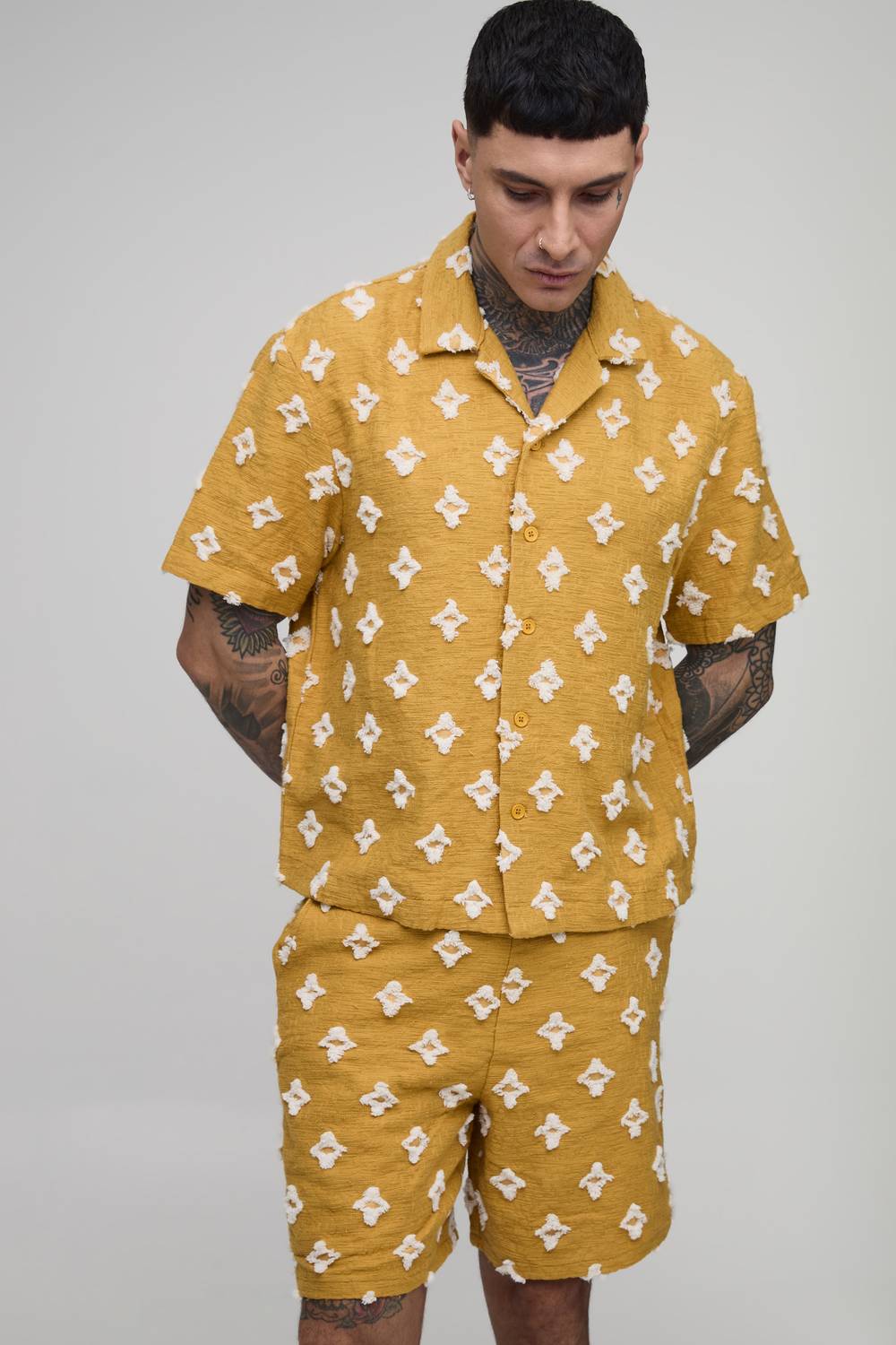 cmm23731_mustard_xl