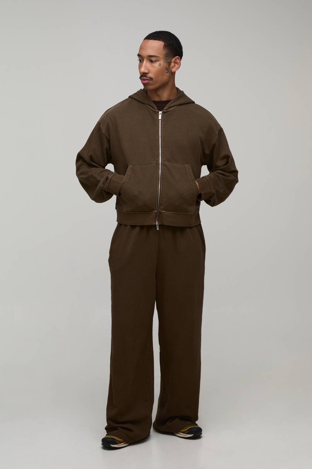 cmm23976_brown_xl