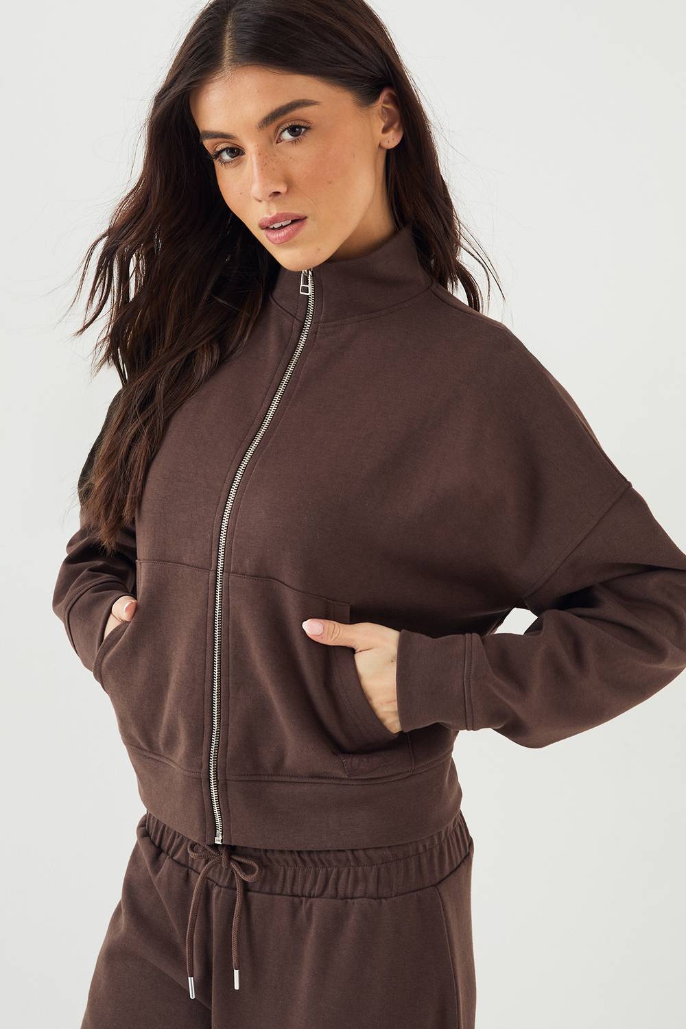 xtt00936_dark20chocolate_xl