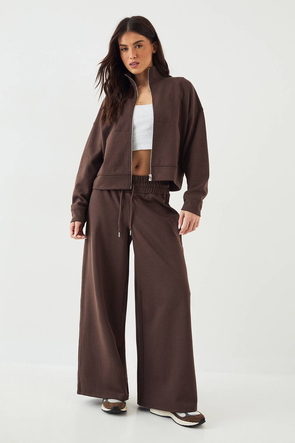xtt00938_dark20chocolate_xl
